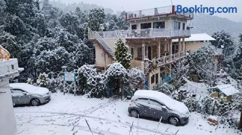 Rooptara Valley Luxury Cottage Majkhali Himalaya - Image 1