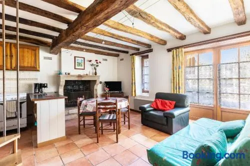 Voll ausgestattetes Ferienhaus mit Garten, Terrasse und Grill | Gartenblick - Image 1