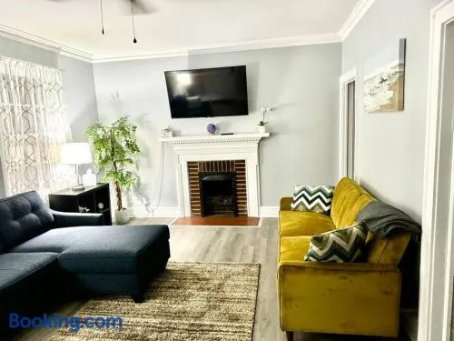 Tranquility Cottage - Image 1