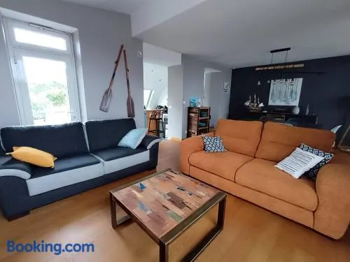 Maison pour 6 pers. à Trégastel avec jardin clos, proche plage et commerces, WiFi et billard - FR-1-368-159 - Image 1