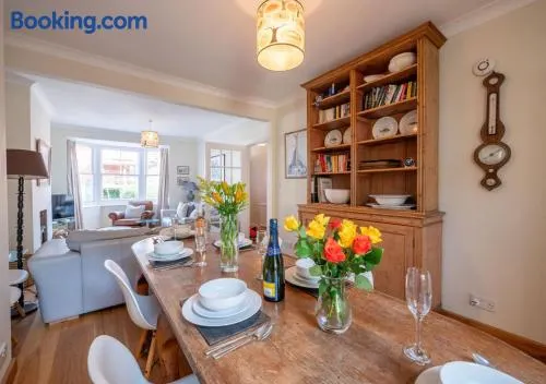 Kennford - Centrally located Salcombe Town House - Image 1