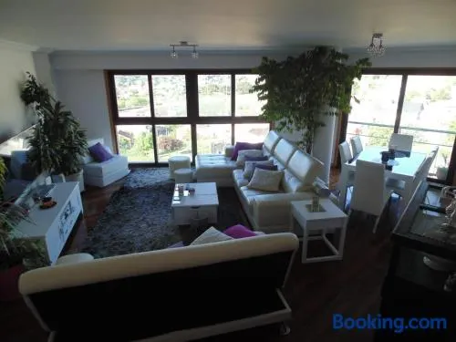 Duplex grandes cristaleras impresionantes vistas - Image 1