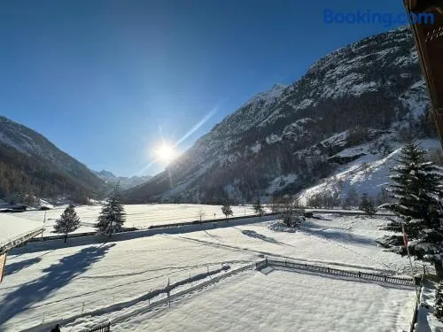 Breathtaking View Apartment near Zermatt with Parking - Image 1