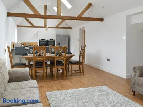 Chapel Farm Barn - Image 1