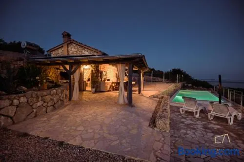 Heritage Stonehouse Jure - Image 1