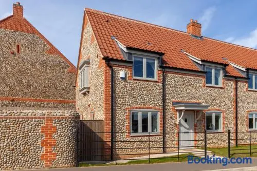 Choseley Cottage - Norfolk Cottage Agency - Image 1