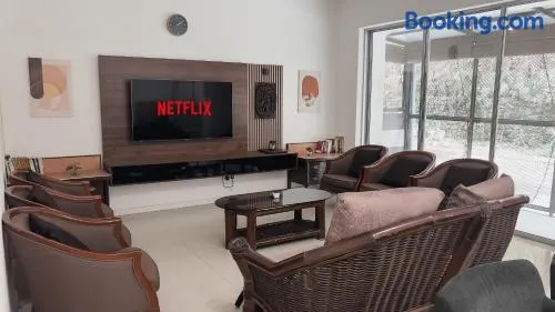 Big Terrace House for 14 Guests with Free WiFi and Netflix near Taiping Lake Garden Zoo - Image 1