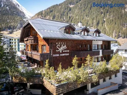 Heart Hotel Sylvia - Image 1