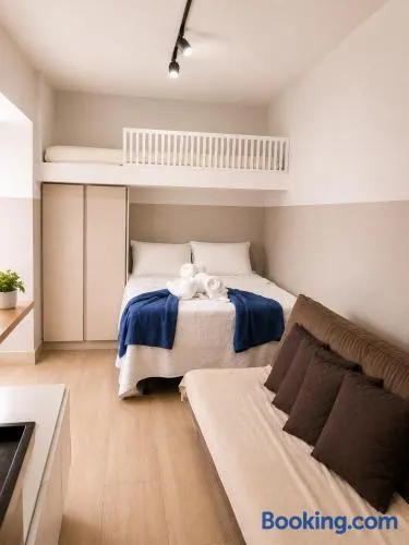 Flat Beverly Hills 307 - Image 1