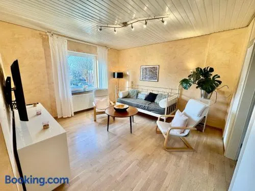 Top ausgestattet 3,5 Zimmerwohnung in GE-Hessler - Image 1