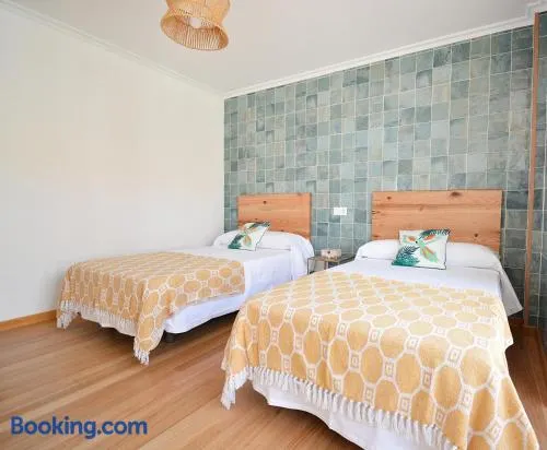 GALIHOST - Apartamento en el casco histórico de Cambados - Image 1