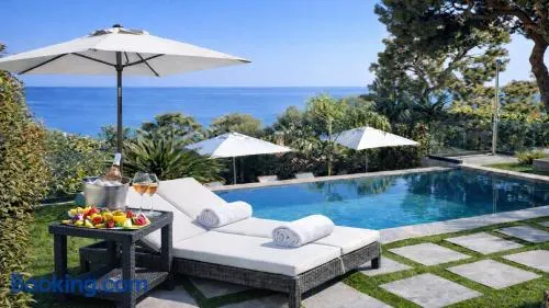 Villa piscine Eze bord de mer à 500m de la plage - Image 1