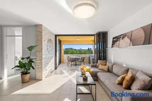 GRAND CENTRAL apartment with 3 bedrooms in Porec! - Image 1