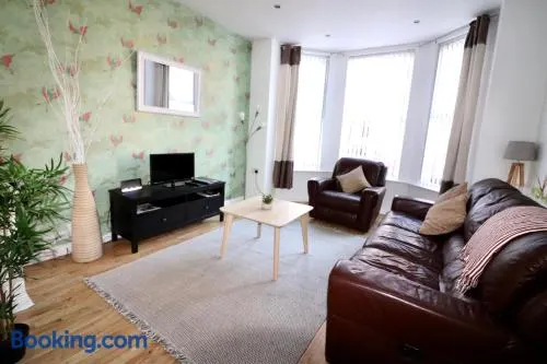 Clifton Park - Image 1