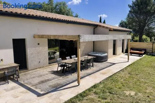 Villa aux portes de la Provence - Image 1