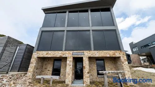 White Mount - Image 1