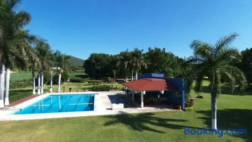 Exclusivo Paraíso Finca Chamilpa en Yautepec - Image 1