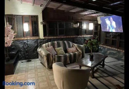 Bella casa en cerró azul PANAMÁ - Image 1
