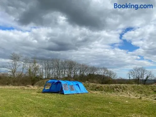 Hux's Exclusive Camping - Image 1