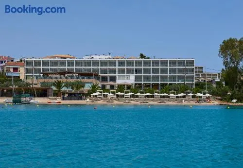 Nautica Bay Hotel - Image 1