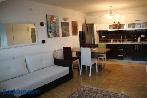 Apartments Town Center - Image 1