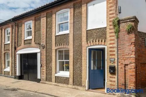 Avocet Cottage - Image 1