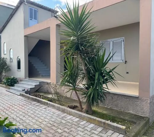Garden House - Hamallaj - Image 1