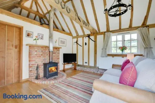 1 Bed in Tenterden oc-tn621 - Image 1