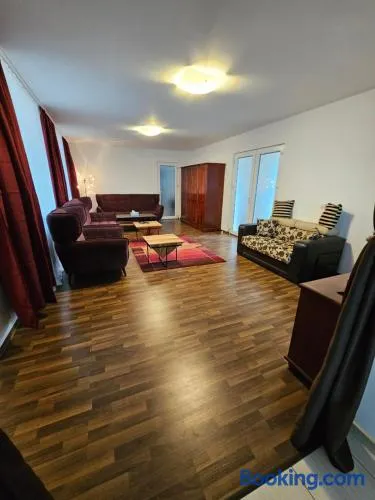 Casa individuală regim hotelier de închiriat - Image 1