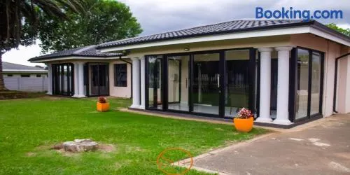 Slee Guest House - Image 1