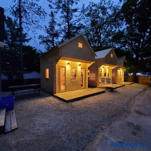 Wasaga Beach Bunkie 10 - Image 1
