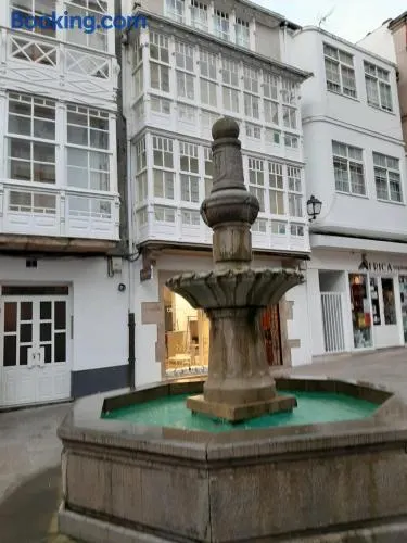 Alquiler de apartamento en el centro de Viveiro - Image 1