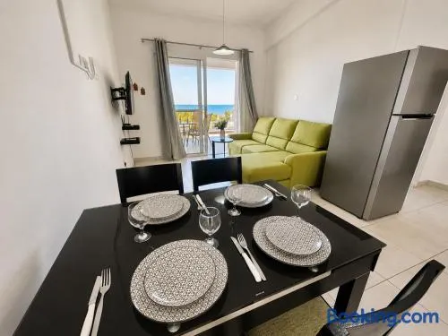 Beach Breeze Bliss - A Radiant Coastal Apartment - Image 1