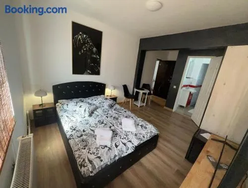 Little Bistro House - Image 1