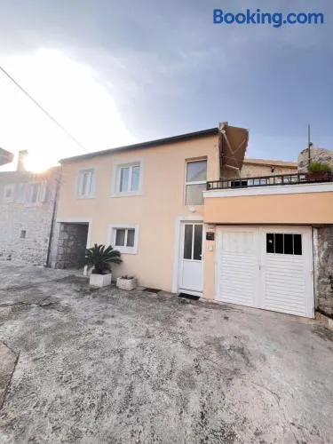 Lavanda Apartment - Image 1