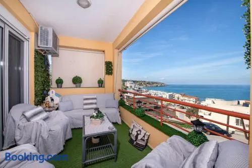 Elegance Sea View Apartment - Image 1