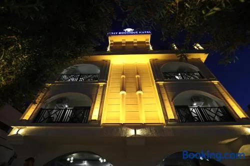 Italy hotel - Image 1