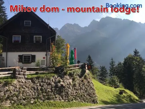 Planinski dom - Mihov dom na Vršiču - Image 1