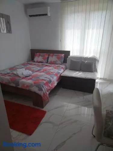 Apartman Markovic Silver Lake - Image 1