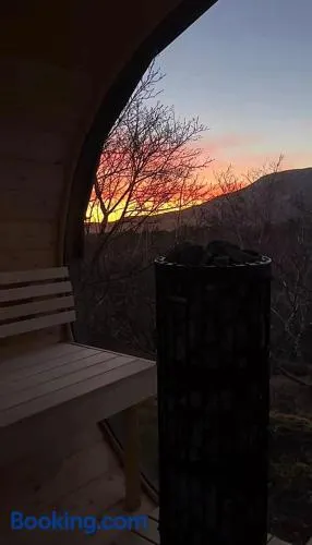 Galdur Cottage- heart of Golden Circle with hot tub & sauna - Image 1