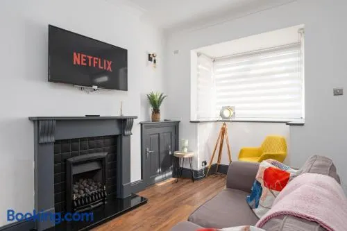 Modern Oasis by the Beach - Parking - Sleeps 6 - Image 1