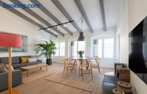 Rosari II - Vivienda Privada con Parking - Image 1