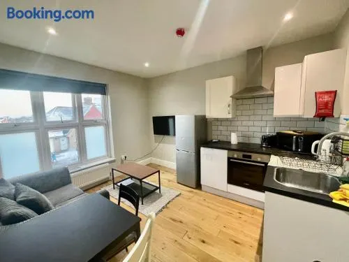 Cosy 1 bedroom flat! - Image 1