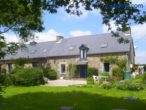Le Boterff Gites et Camping - Image 1
