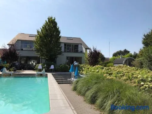 Vakantievilla met zwembad, wellness en glamping in Paal/Beringen - Image 1