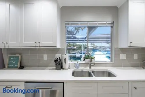 Merrit Island Getaway - Image 1