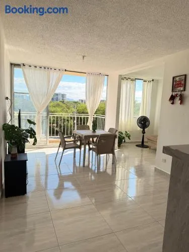 Apartamento Completo en Ricaurte - Image 1