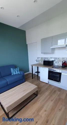 Studio 28m2 avec parking et piscine centre ville - Image 1