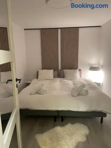 Apartment near Arlanda Airport Stockholm including parking - Image 1