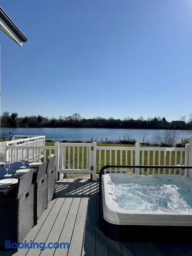 Lakefront w Hot Tub Sunset Views - Medway Lodge - Image 1
